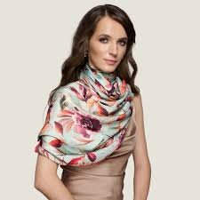 Scarf & Stole